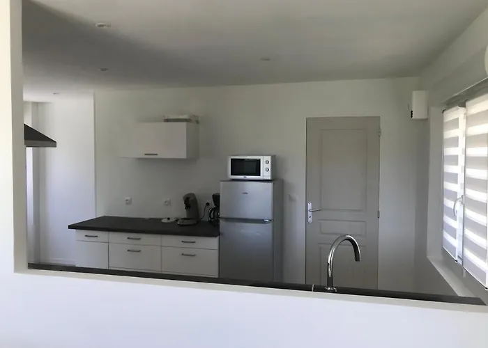 Дом отдыха Fakarava, En Au Calme Валонь